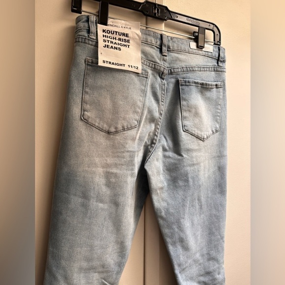 Kendall & Kylie Kouture High-Rise Straight Jeans Distressed Size 11/12 NWT - Picture 7 of 8
